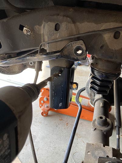 Installing the Old Man Emu track bar drop bracket on a Jeep JK